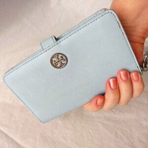 * TOREY BURCH WALLET Baby Blue Light Weight Multiple Pockets
